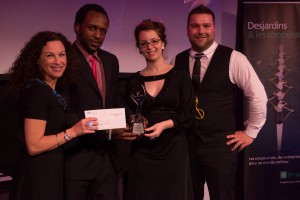 Carole Verreault, directrice, services aux entreprises collectiveset aux particuliers, Caisse d'économie solidaire Desjardins, Centre de services Québec, Hussein Suprême, président de la coop, Sarah Fortin, directrice générale, et Jean-François Belleau, secrétaire de la coop de l'ÉTS. Carole Verreault, directrice, services aux entreprises collectiveset aux particuliers, Caisse d'économie solidaire Desjardins, Centre de services Québec, Hussein Suprême, président de la coop, Sarah Fortin, directrice générale, et Jean-François Belleau, secrétaire de la coop de l'ÉTS.